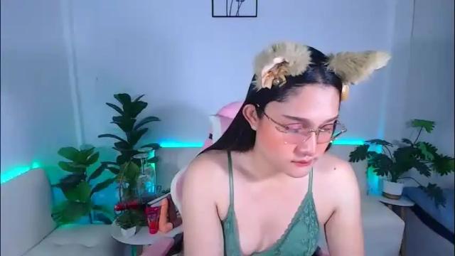 Image 2 of ploysaithailand Stream on Chaturbate on 23 days ago