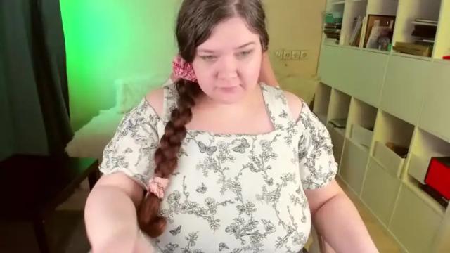 Image 10 of plum_pie__ Stream on Chaturbate on 12 months ago