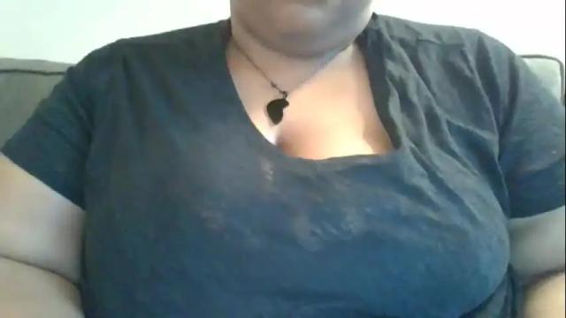 Image 12 of plushbunny420 Stream on Chaturbate on 3 months ago