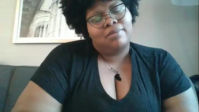 Image 2 of plushbunny420 Stream on Chaturbate on 3 months ago