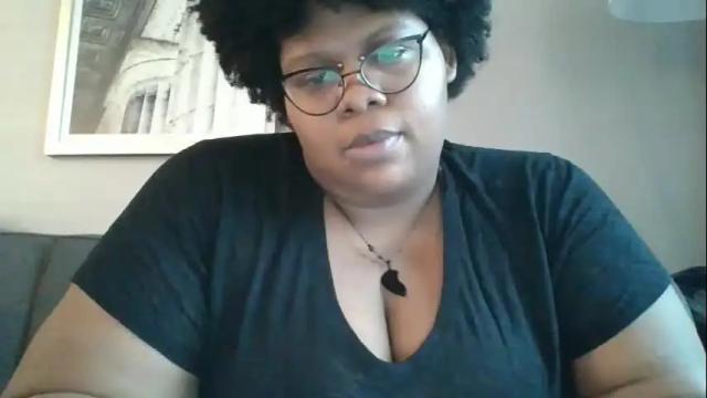 Image 3 of plushbunny420 Stream on Chaturbate on 3 months ago