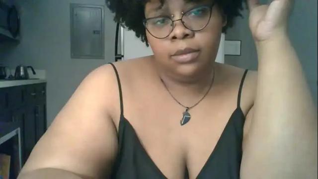 Image 2 of plushbunny420 Stream on Chaturbate on 2 months ago