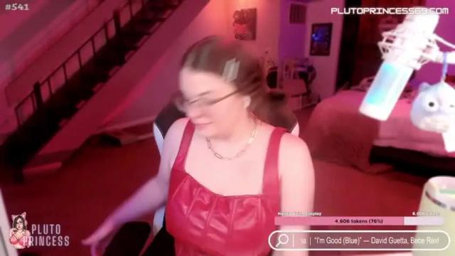 Image 6 of plutoprincess69 Stream on Chaturbate on 16 months ago