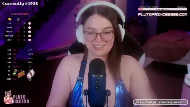Image 8 of plutoprincess69 Stream on Chaturbate on 14 months ago