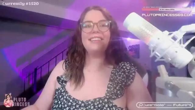 Image 7 of plutoprincess69 Stream on Chaturbate on 14 months ago