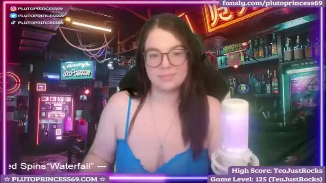 Image 8 of plutoprincess69 Stream on Chaturbate on 1 month ago