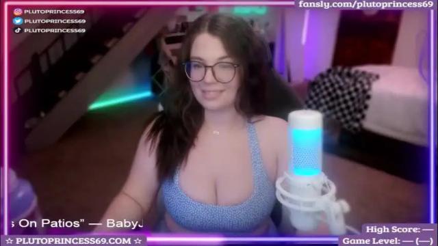 Thumbnail 2, plutoprincess69's Stream at Chaturbate, 1 month ago