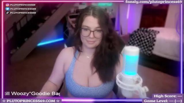 Image 8 of plutoprincess69 Stream on Chaturbate on 1 month ago
