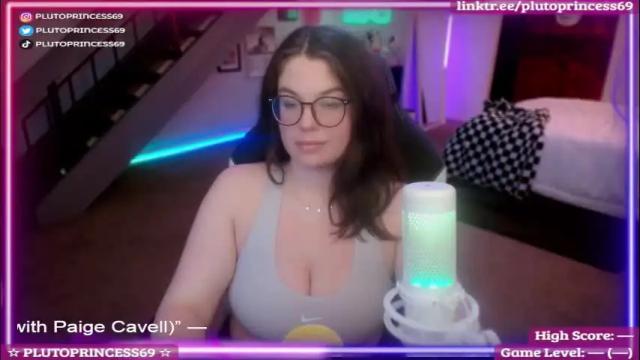 Image 2 of plutoprincess69 Stream on Chaturbate on 1 month ago