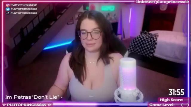 Image 6 of plutoprincess69 Stream on Chaturbate on 1 month ago