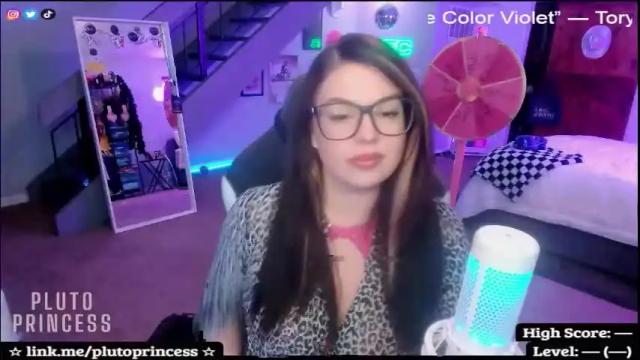 Image 2 of plutoprincess69 Stream on Chaturbate on 2 months ago