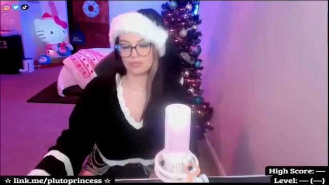 Image 3 of plutoprincess69 Stream on Chaturbate on 1 month ago