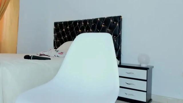 Image 10 of pocahontas_sensual Stream on Chaturbate on 14 months ago