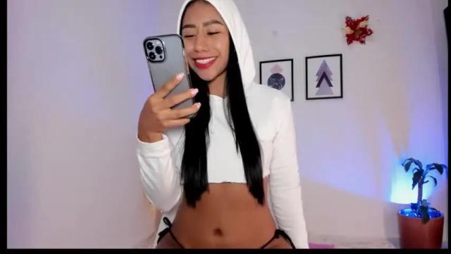 Image 3 of pocahontas_sensual Stream on Chaturbate on 1 month ago