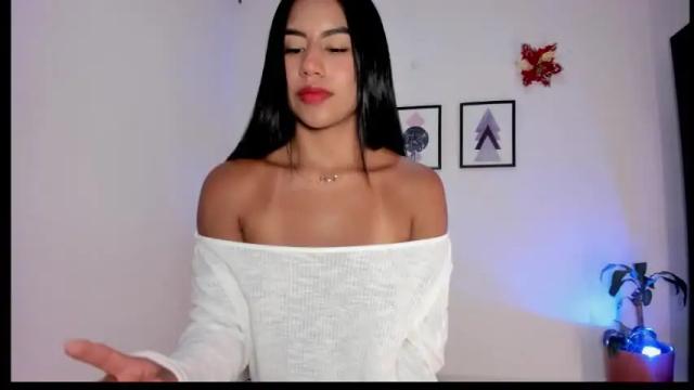Image 3 of pocahontas_sensual Stream on Chaturbate on 1 month ago