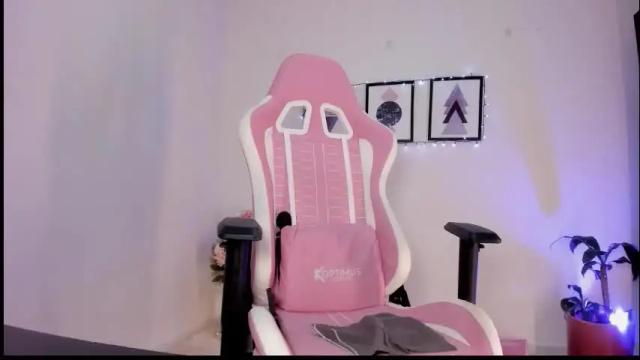 Image 7 of pocahontas_sensual Stream on Chaturbate on 27 days ago