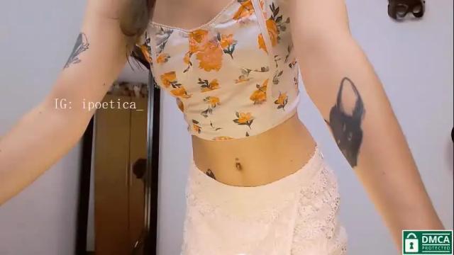 Image 4 of poeeticaa_ Stream on Chaturbate on 2 months ago