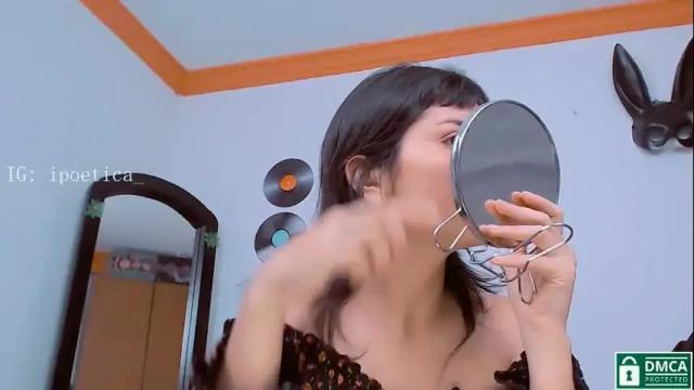 Image 2 of poeeticaa_ Stream on Chaturbate on 1 month ago