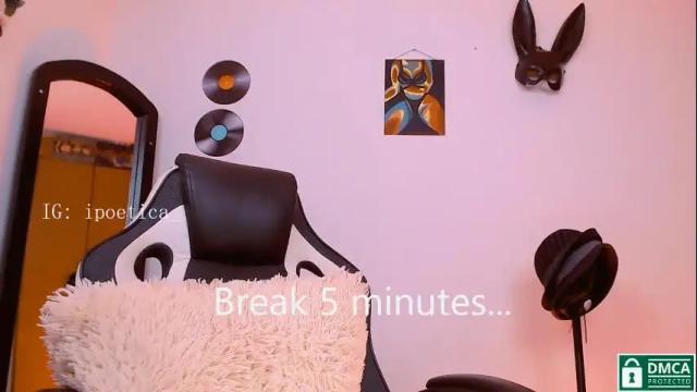 Image 2 of poeeticaa_ Stream on Chaturbate on 1 month ago