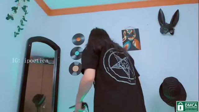 Image 7 of poeeticaa_ Stream on Chaturbate on 1 month ago