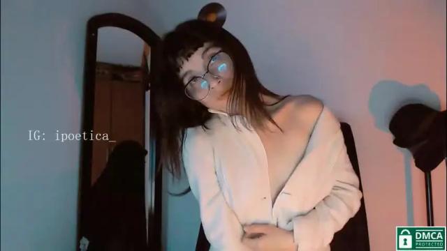 Image 12 of poeeticaa_ Stream on Chaturbate on 2 months ago