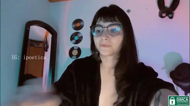 Image 2 of poeeticaa_ Stream on Chaturbate on 2 months ago