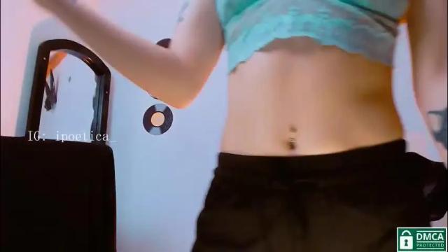 Image 7 of poeeticaa_ Stream on Chaturbate on 1 month ago