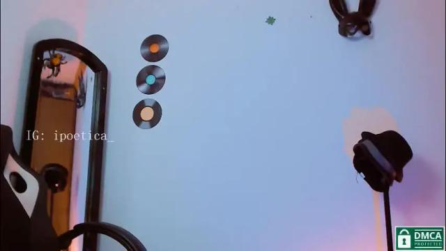 Image 3 of poeeticaa_ Stream on Chaturbate on 1 month ago