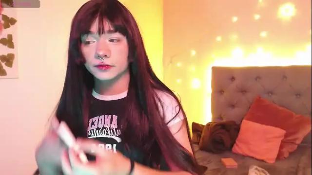 Image 2 of poison__luna Stream on Chaturbate on 2 months ago