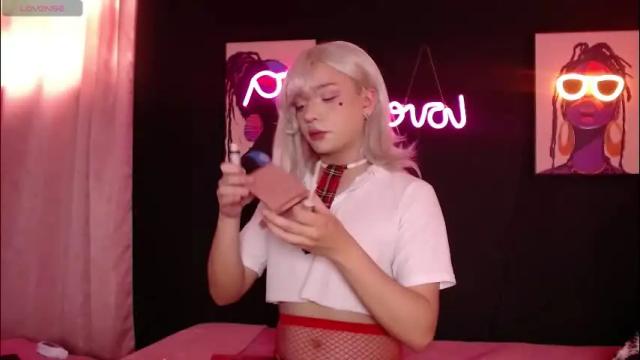 Image 4 of poison__luna Stream on Chaturbate on 2 months ago