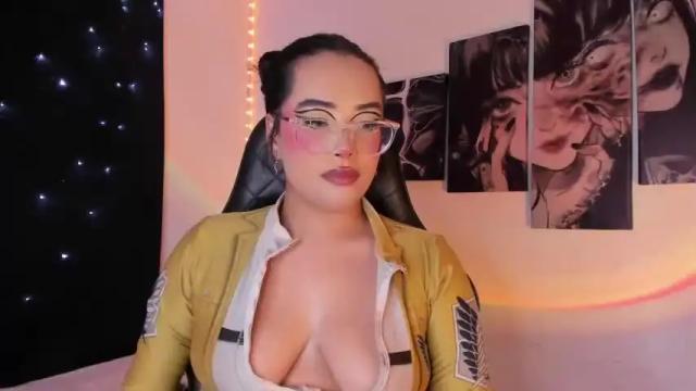 Image 3 of poison_willow Stream on Chaturbate on 13 months ago
