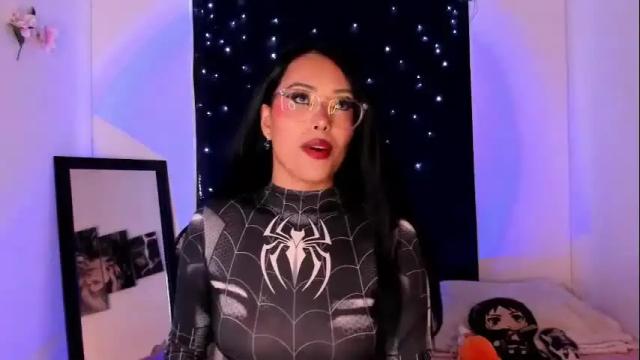 Image 4 of poison_willow Stream on Chaturbate on 28 days ago