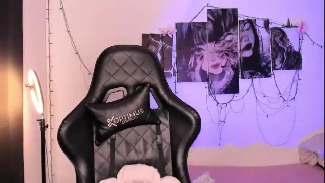 Image 12 of poison_willow Stream on Chaturbate on 2 months ago