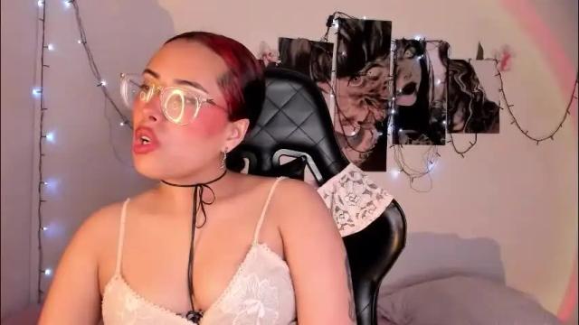 Image 3 of poison_willow Stream on Chaturbate on 1 month ago