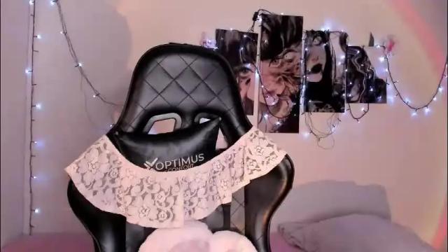 Image 8 of poison_willow Stream on Chaturbate on 1 month ago