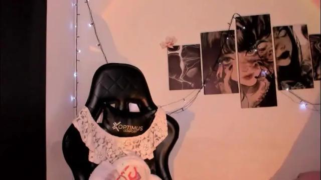 Image 12 of poison_willow Stream on Chaturbate on 29 days ago