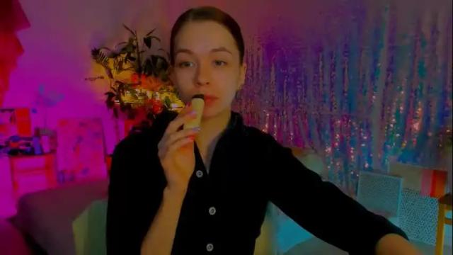 Image 7 of poli__ Stream on Chaturbate on 2 months ago