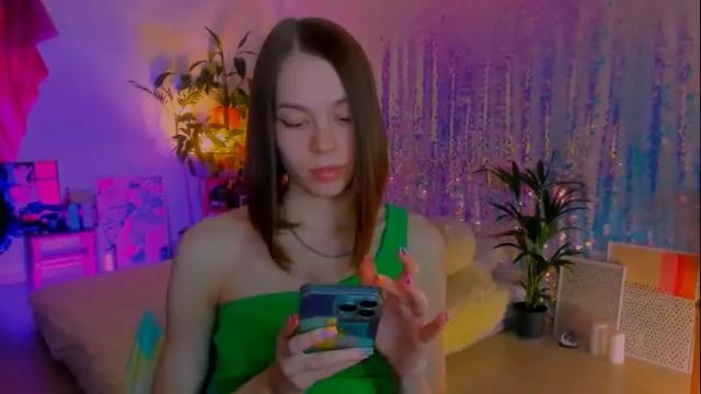 Image 2 of poli__ Stream on Chaturbate on 1 month ago