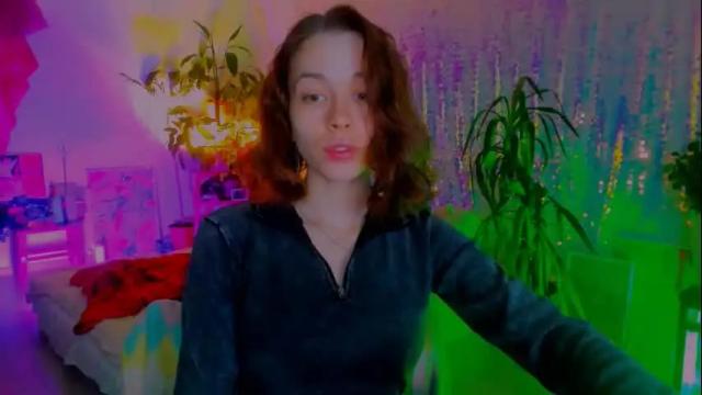 Image 2 of poli__ Stream on Chaturbate on 1 month ago
