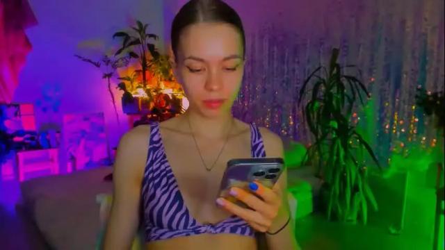Image 7 of poli__ Stream on Chaturbate on 25 days ago