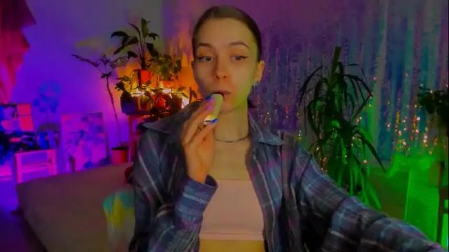 Image 4 of poli__ Stream on Chaturbate on 22 days ago