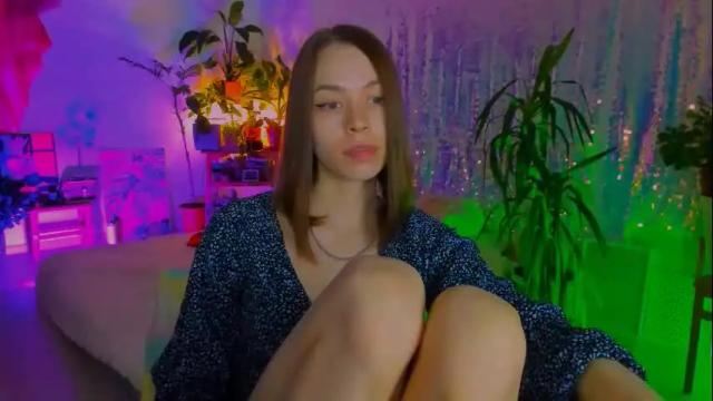 Image 10 of poli__ Stream on Chaturbate on 9 days ago