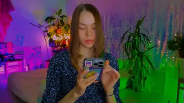 Image 2 of poli__ Stream on Chaturbate on 9 days ago