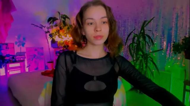 Image 2 of poli__ Stream on Chaturbate on 4 days ago