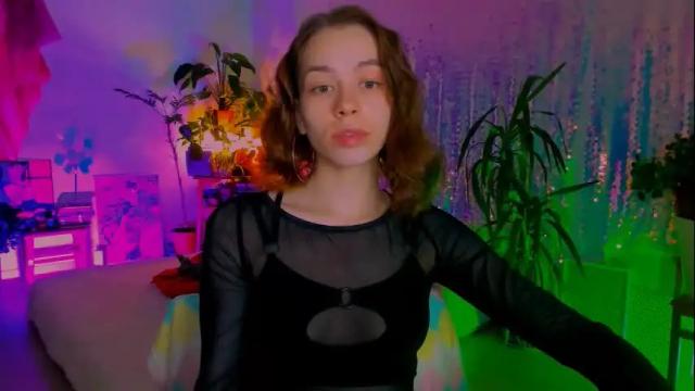 Image 4 of poli__ Stream on Chaturbate on 4 days ago