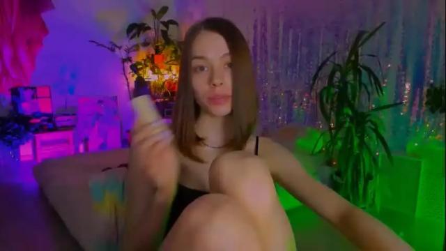 Image 4 of poli__ Stream on Chaturbate on 3 days ago