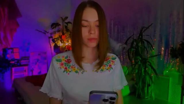 Image 3 of poli__ Stream on Chaturbate on 19 hours ago