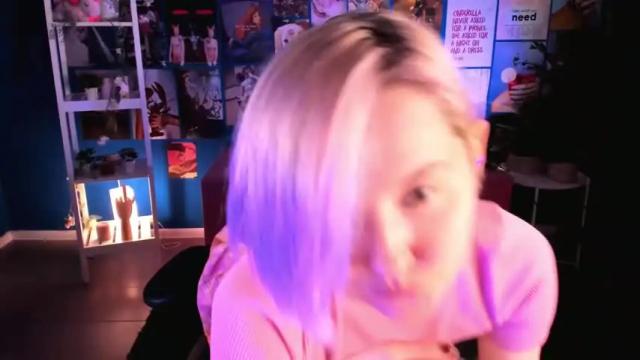Image 4 of polilin Stream on Chaturbate on 15 months ago