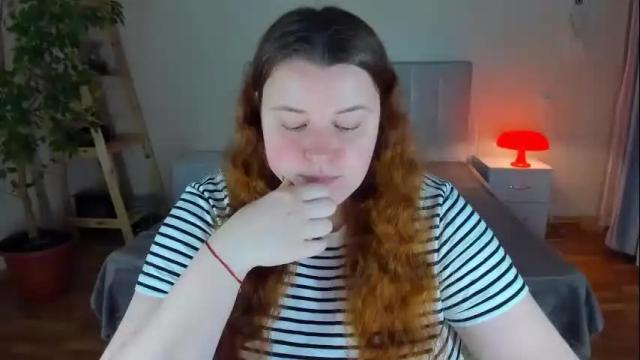 Image 3 of polinasallivan Stream on Chaturbate on 3 months ago