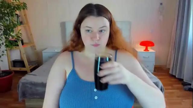 Image 3 of polinasallivan Stream on Chaturbate on 3 months ago